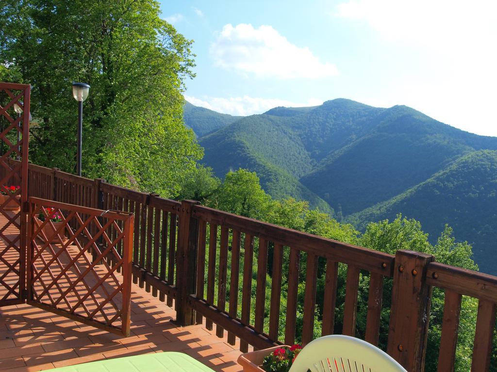Agriturismo Becerca Vegan Serra San Quirico Exterior foto