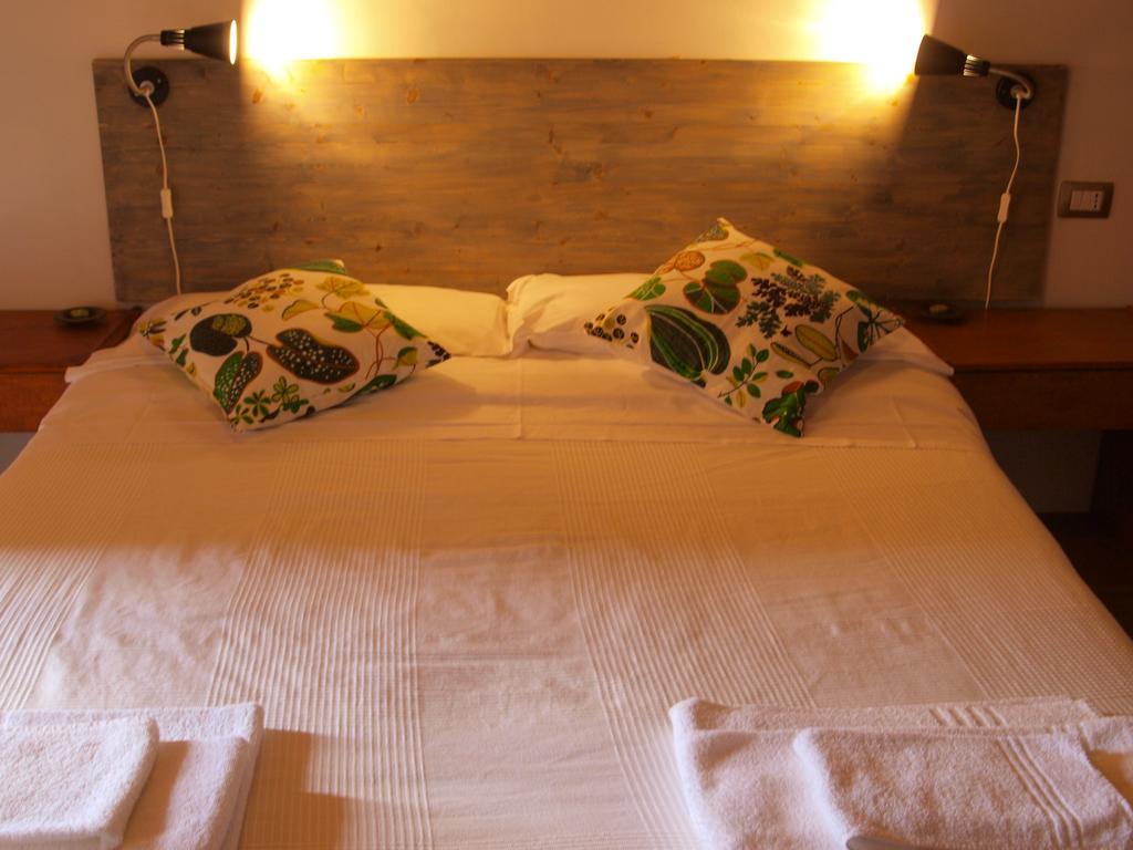 Agriturismo Becerca Vegan Serra San Quirico Exterior foto